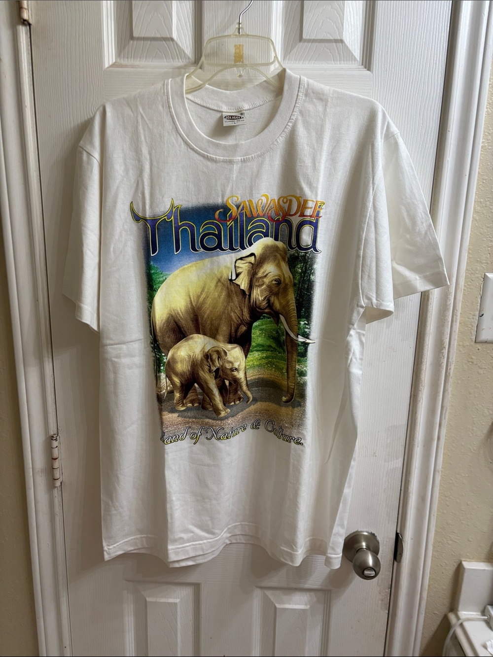 Thailand Elephant Graphic White Tee. NWOT- 100% cotton